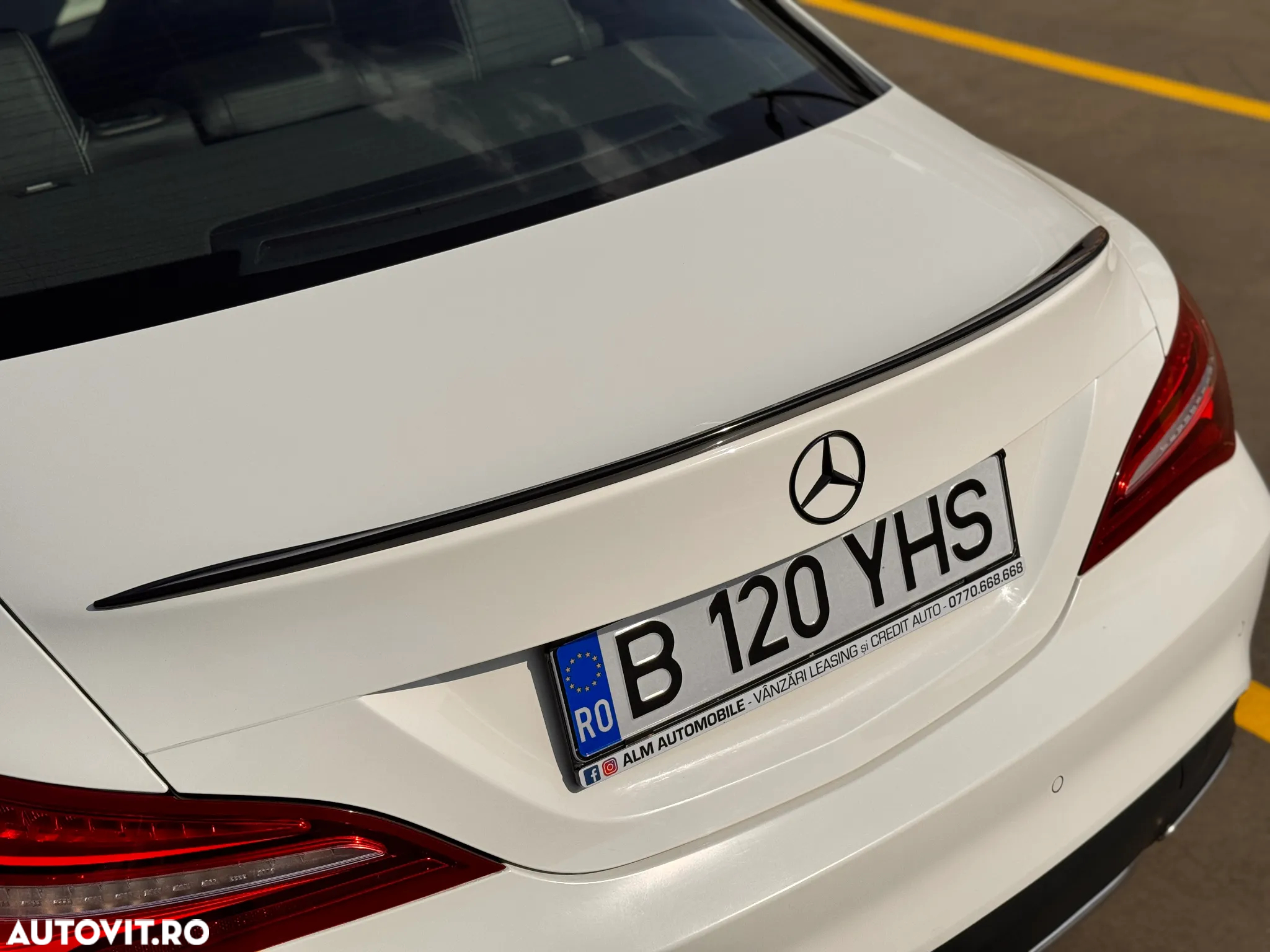 Mercedes-Benz CLA - 8