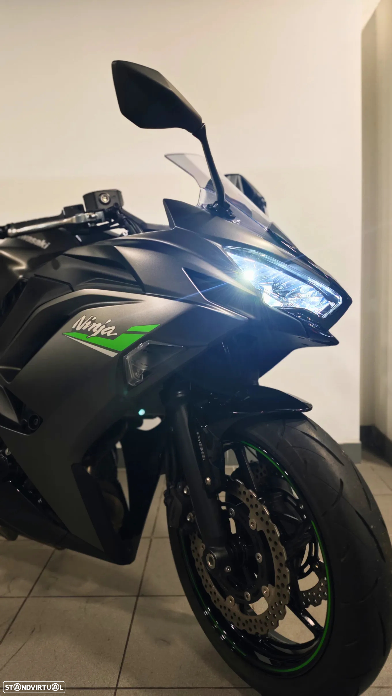 Kawasaki Ninja 650 - 2