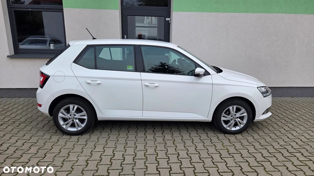 Skoda Fabia 1.0 Ambition - 10