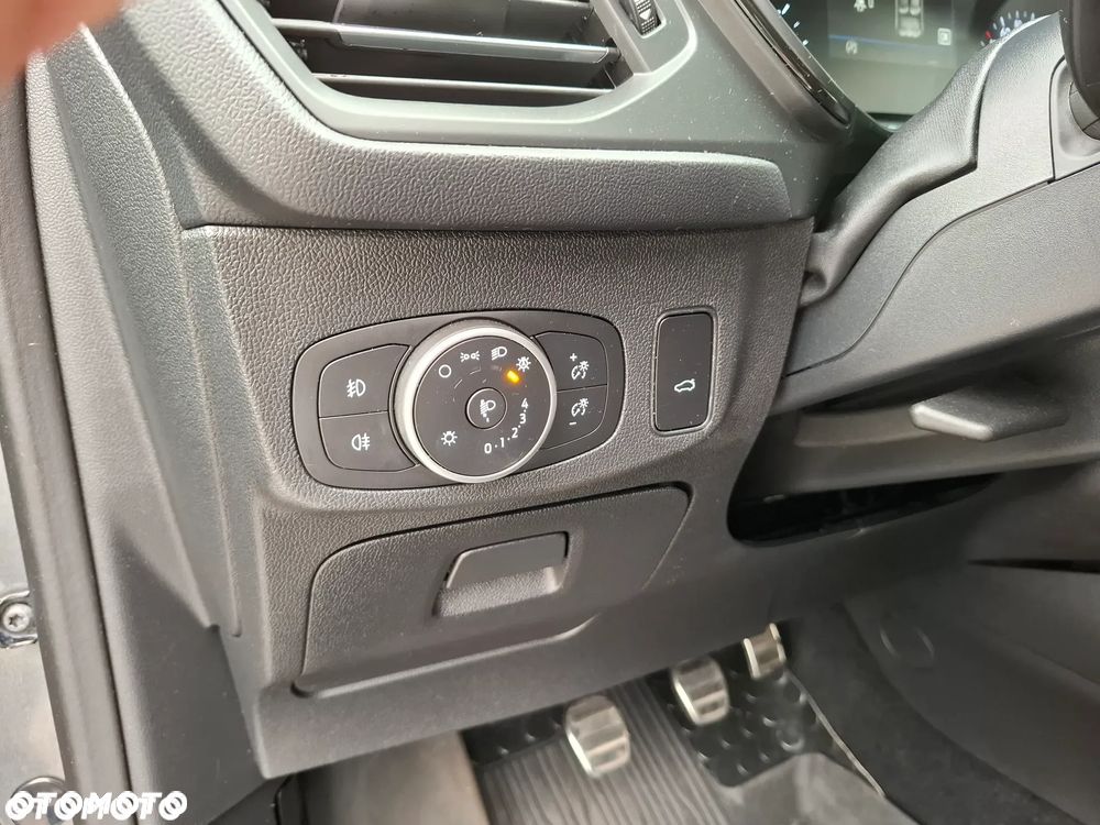 Ford Focus SW 2.0 EcoBlue ST-Line - 18