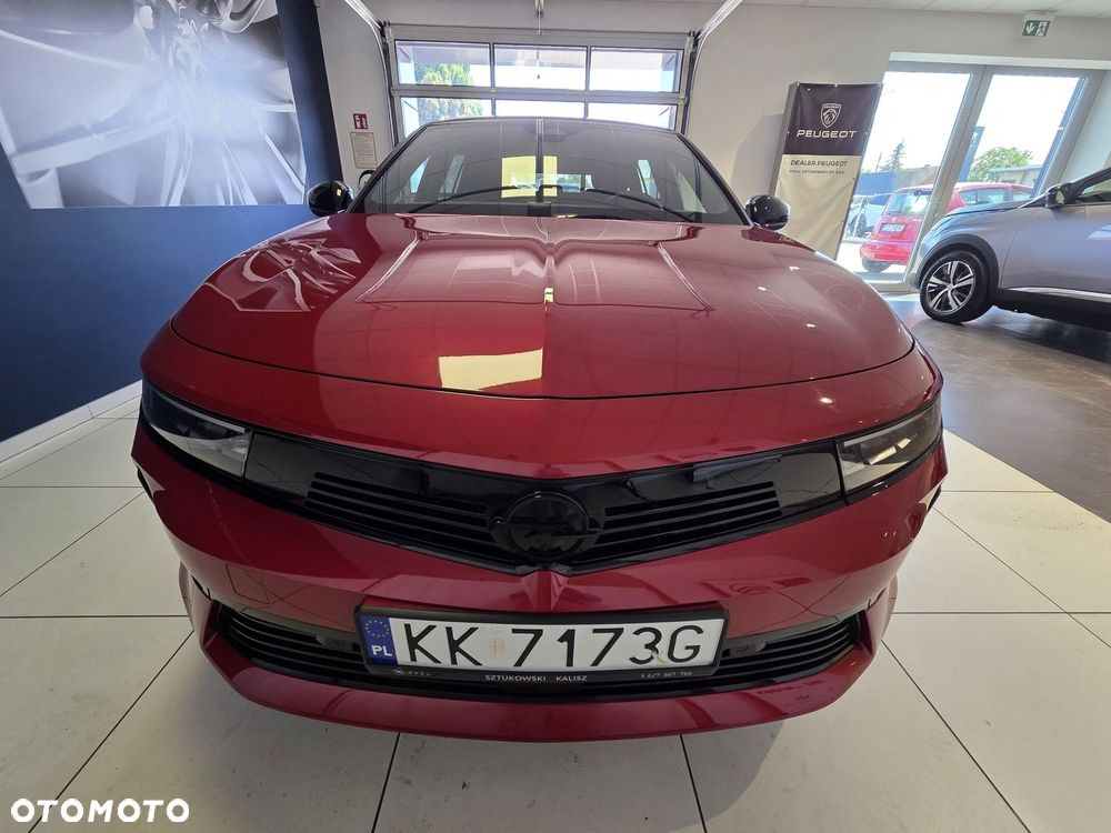 Opel Astra 1.2 T GS S&S - 4