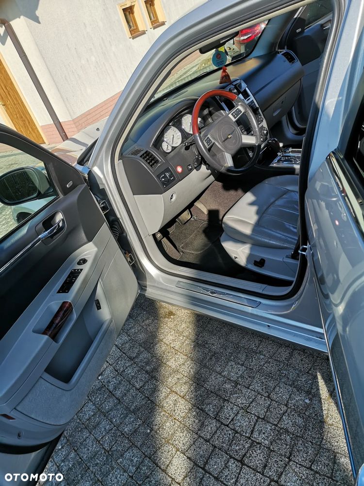 Chrysler 300C - 7