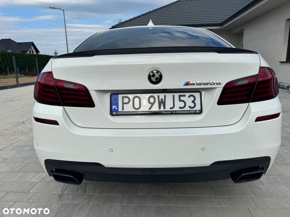 BMW Seria 5 M550d xDrive - 10