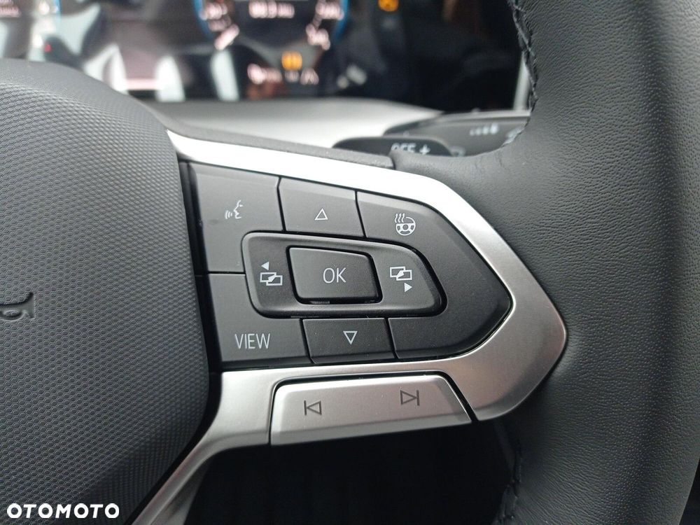 Volkswagen Golf - 27