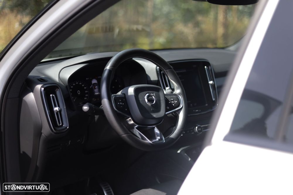 Volvo XC 40 2.0 D3 R-Design - 18