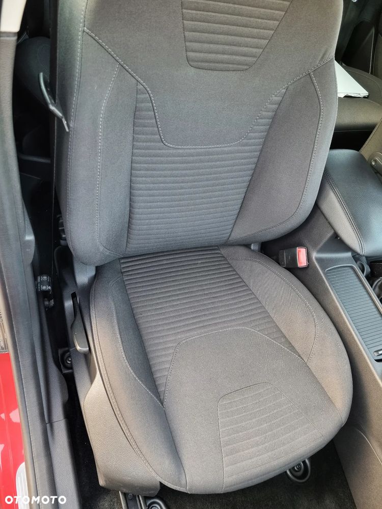 Ford Focus 2.0 TDCi Titanium ASS - 12