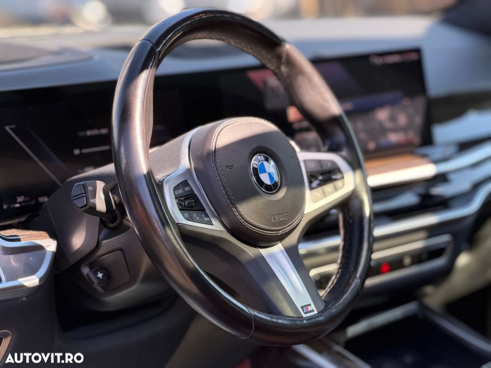 BMW X7 xDrive40d AT MHEV - 11