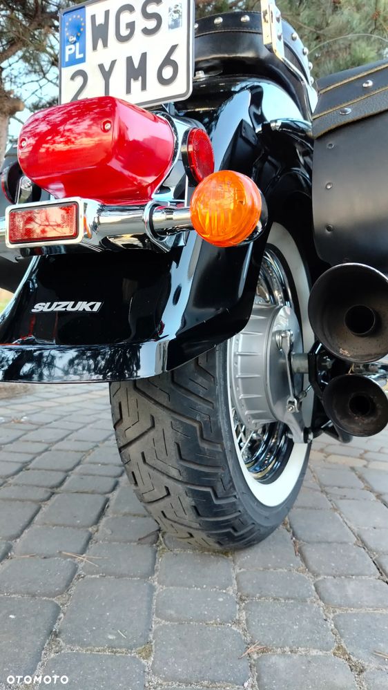 Suzuki VL 800 Volusia - Boulevard C50 - 4