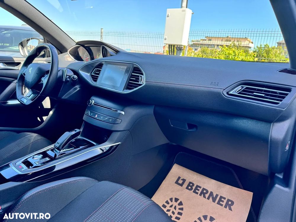 Peugeot 308 SW 1.5L BlueHDI EAT8 GT - 21