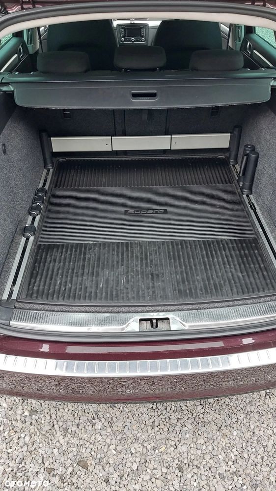 Skoda Superb 2.0 TDI Ambition Green tec - 15