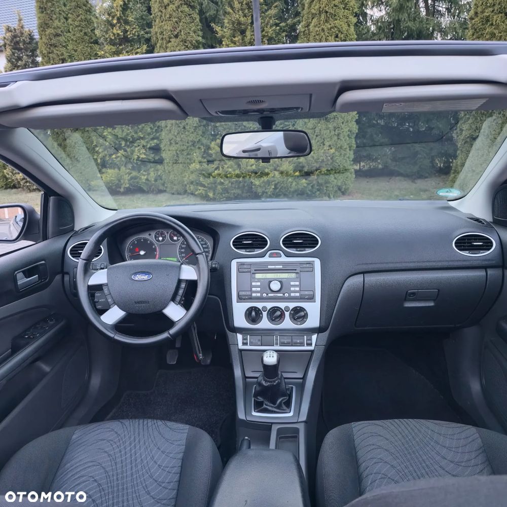 Ford Focus 1.6 16V Fun X - 36