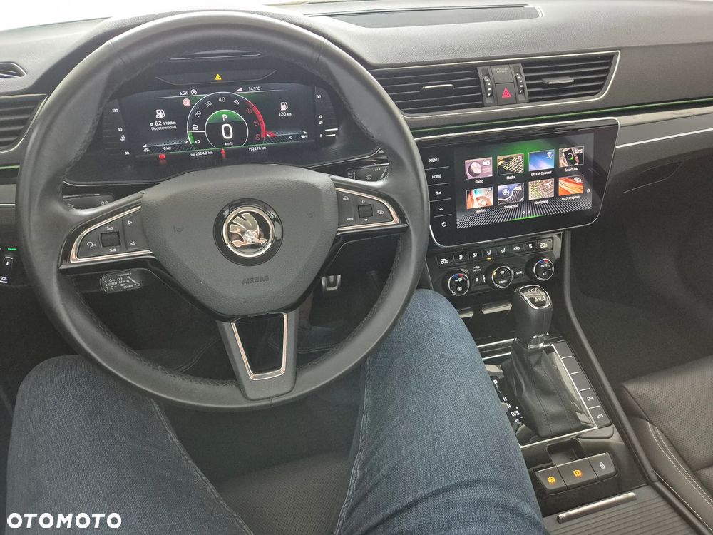 Skoda Superb 2.0 TDI 4x4 L&K DSG - 13
