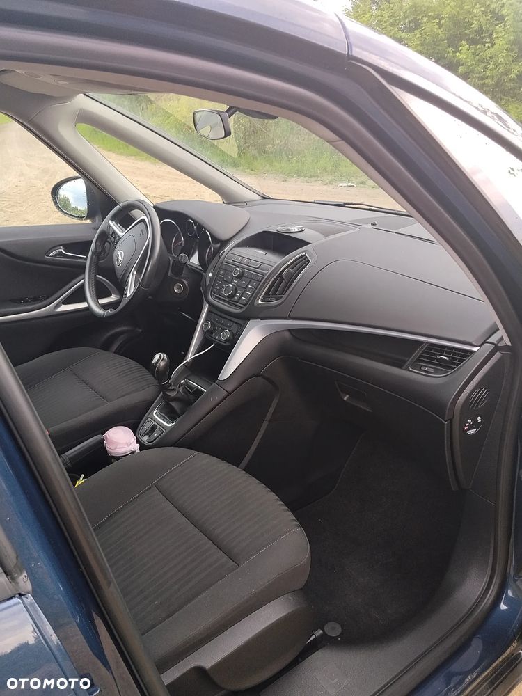 Opel Zafira Tourer 1.4 Turbo Style - 5
