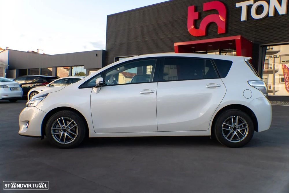 Toyota Verso 1.6 D-4D Comfort - 6
