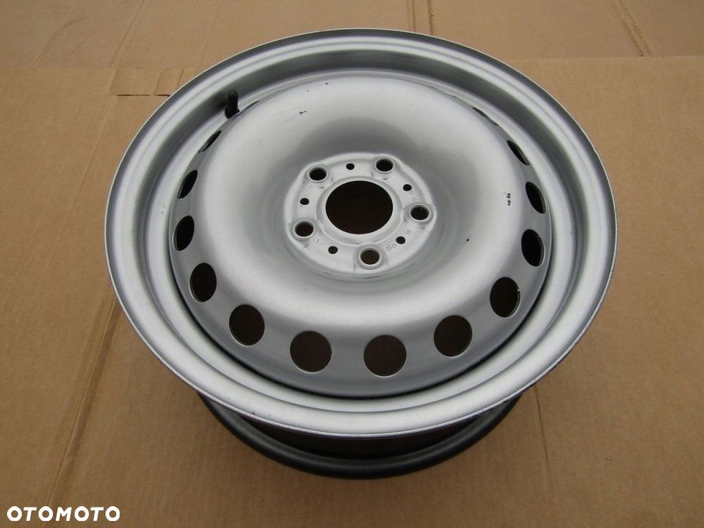 1x Felga 15 Renault Kangoo II od 2008r- / 6j 5x108 ET44 - 4