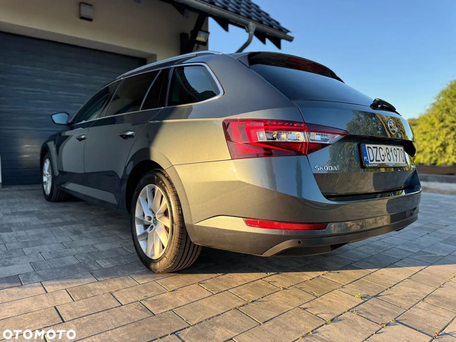 Skoda Superb 2.0 TDI Style - 12
