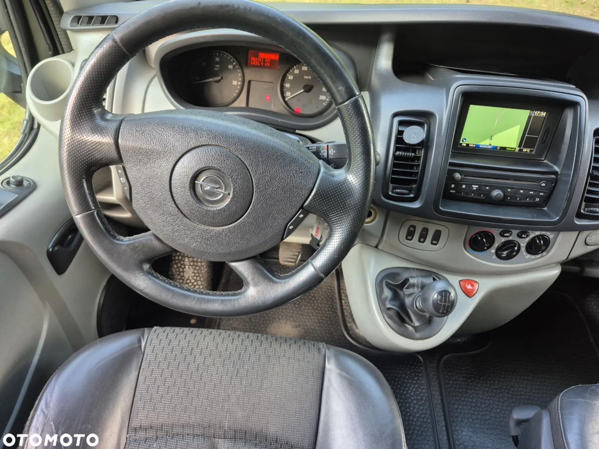 Opel Vivaro 2.0 CDTI L2H1 - 17
