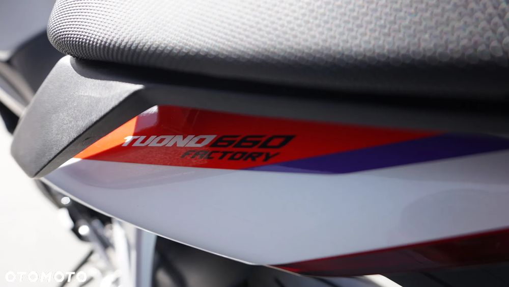 Aprilia Tuono - 25
