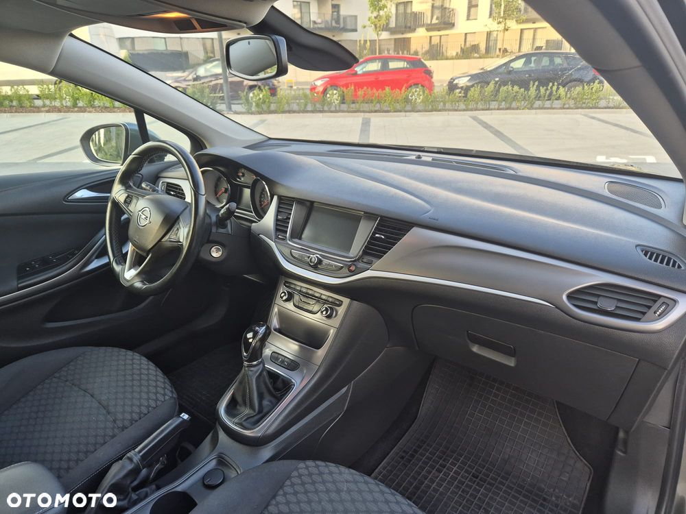 Opel Astra 1.4 Enjoy - 12