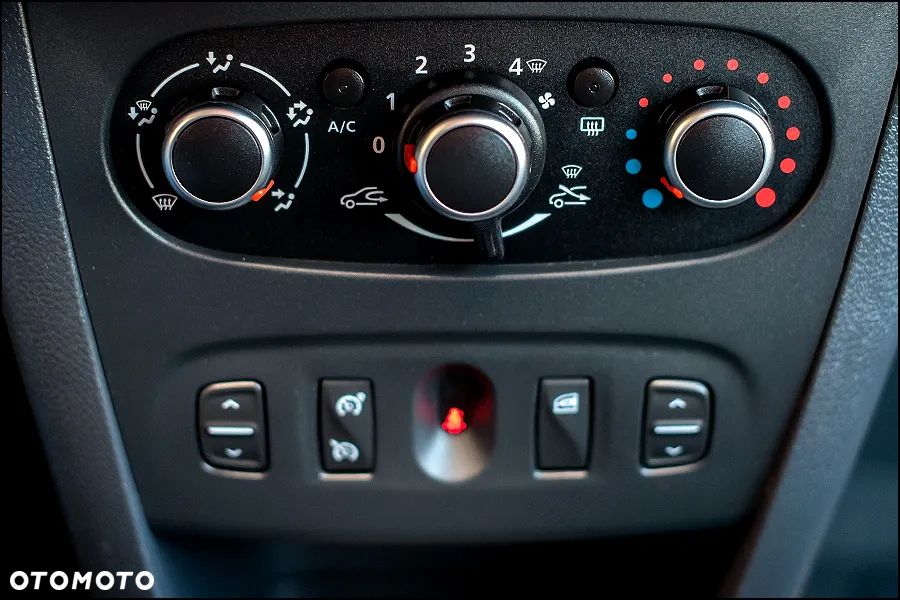 Dacia Sandero Stepway TCe 90 (S&S) Prestige - 23