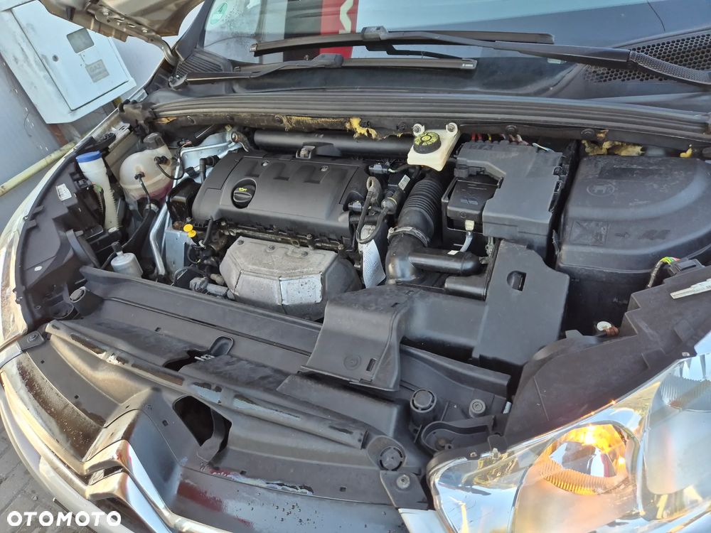 Citroën C4 VTi 120 Attraction - 40