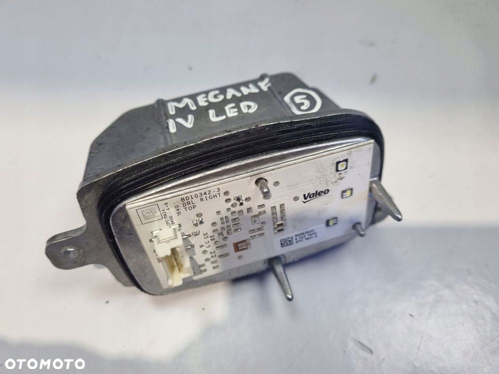 Renault Megane IV MODUŁ sterownik LAMPY LED PRAWY - 5