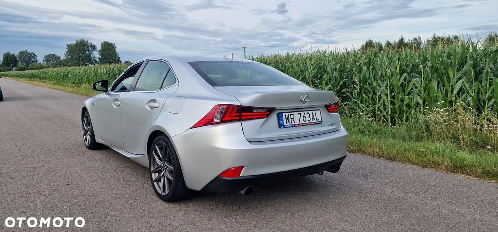 Lexus IS 250 F Sport - 9