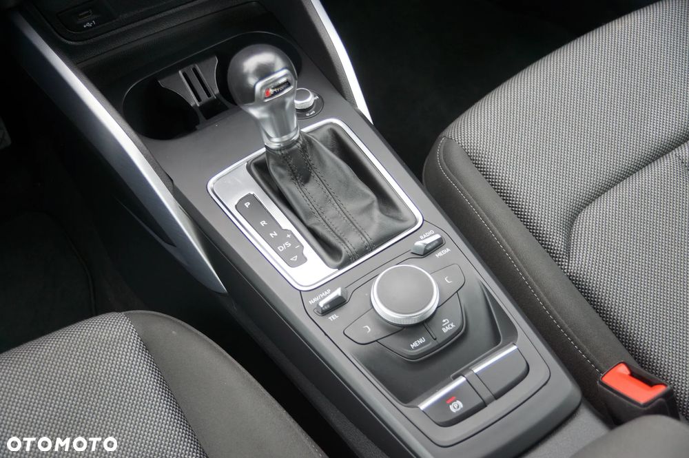 Audi Q2 2.0 TDI Quattro S tronic - 17