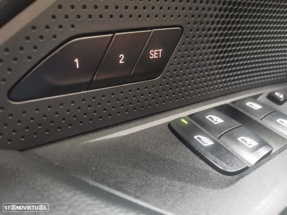 BMW i4 eDrive40 Pack Desportivo M - 22