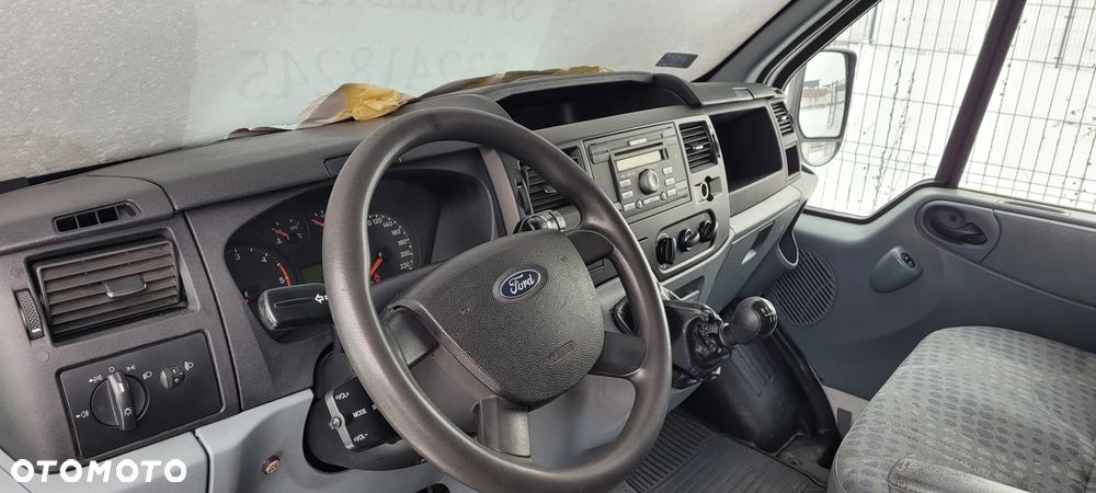Ford Transit - 5