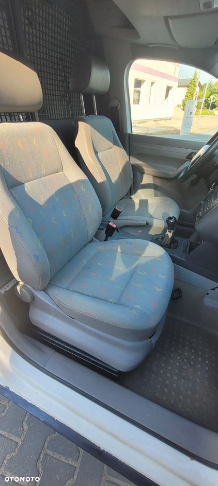 Volkswagen Caddy - 25
