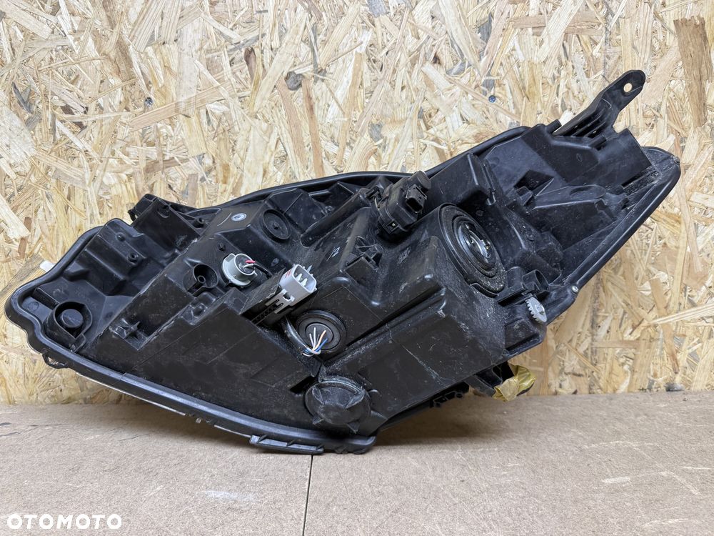 LAMPA PRZÓD PRAWA SOCZEWKA LED H7 LED TOYOTA YARIS III LIFT - 6