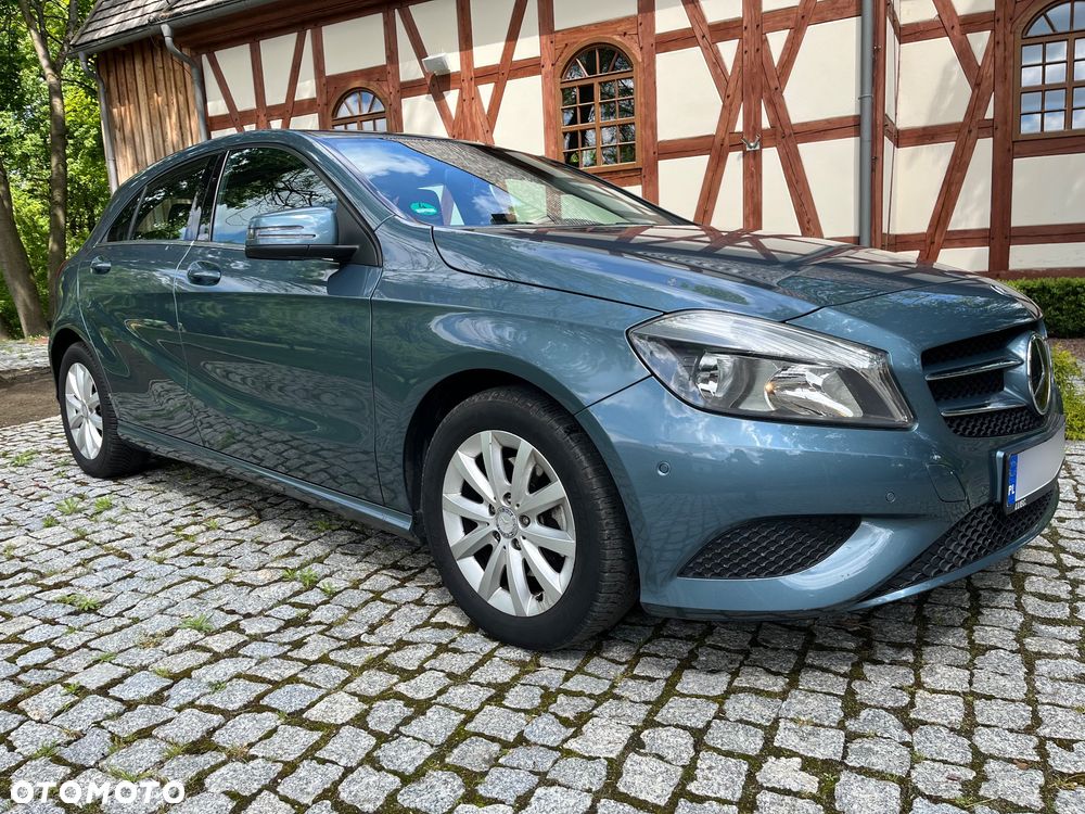 Mercedes-Benz Klasa A 180 BlueEfficiency Edition - 1
