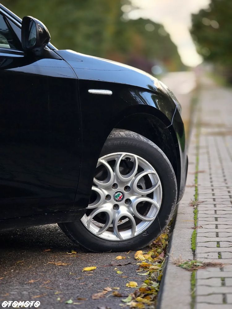 Alfa Romeo Giulietta 1.6 JTDM 16V Super - 21