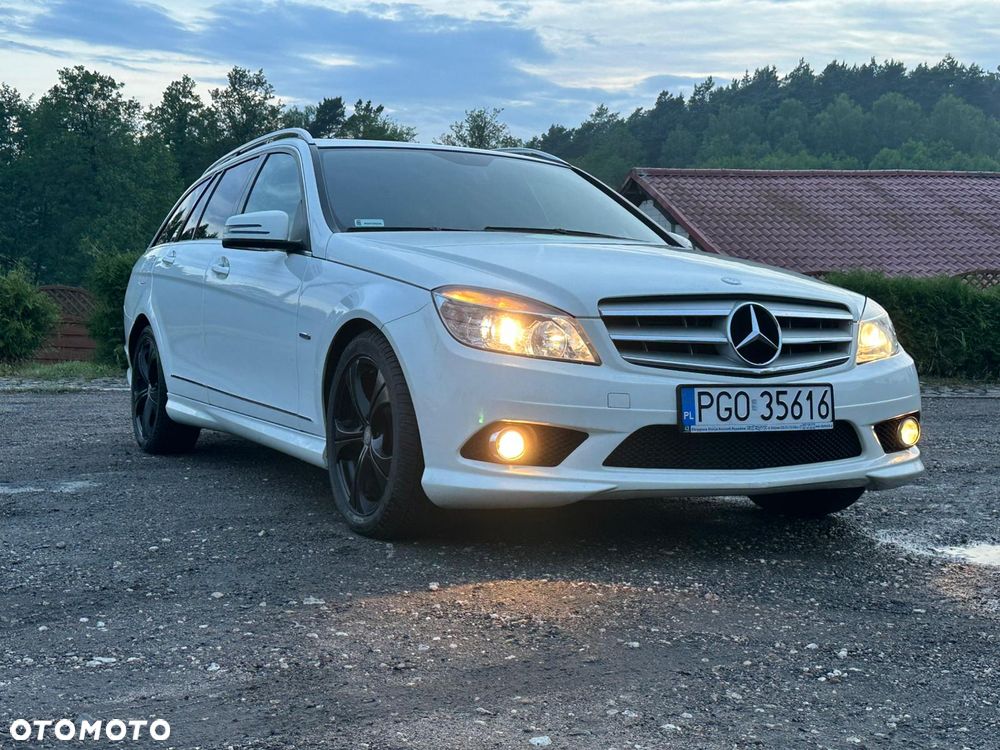 Mercedes-Benz Klasa C 180 Kompressor Automatik BlueEFFICIENCY Avantgarde - 21