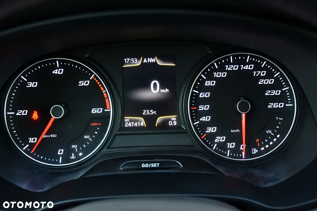 Seat Leon 2.0 TDI DPF Ecomotive FR - 19
