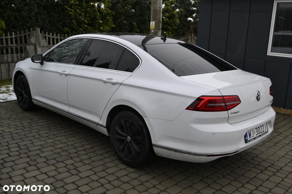 Volkswagen Passat 1.8 TSI BMT Comfortline DSG - 4