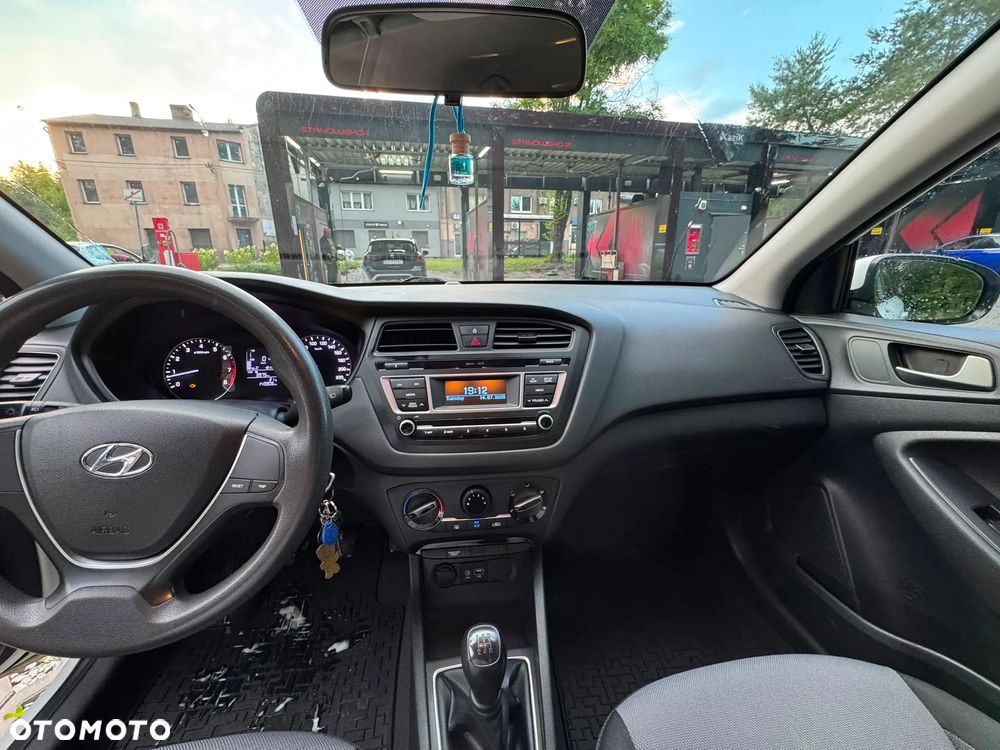 Hyundai i20 1.2 Classic Plus - 6