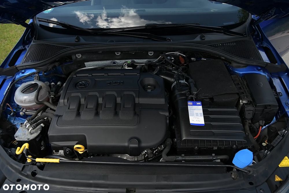 Skoda Octavia 2.0 TDI (Green tec) RS - 35