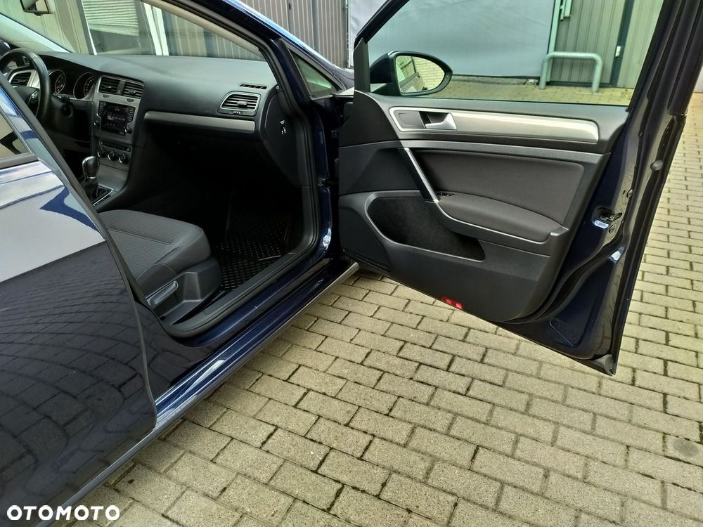 Volkswagen Golf 1.4 TSI BlueMotion Technology DSG Highline - 24