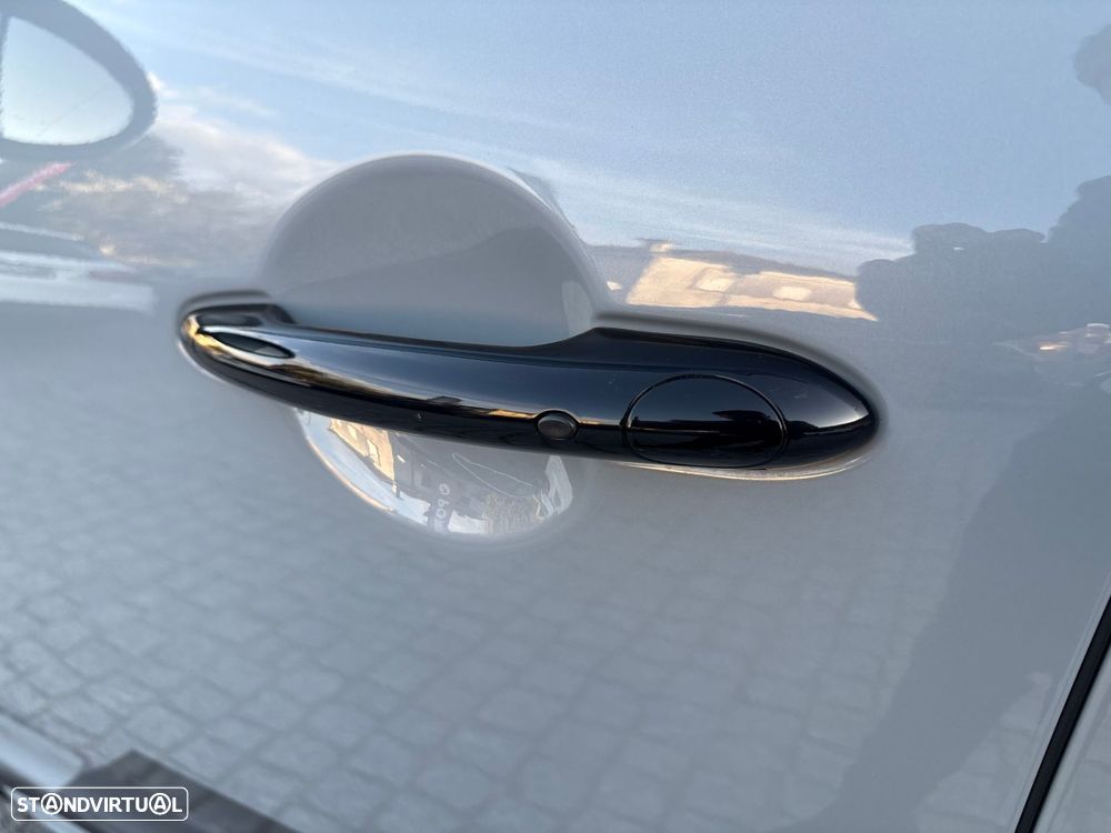 MINI Countryman Cooper SE Premium Untamed Edition Auto - 52