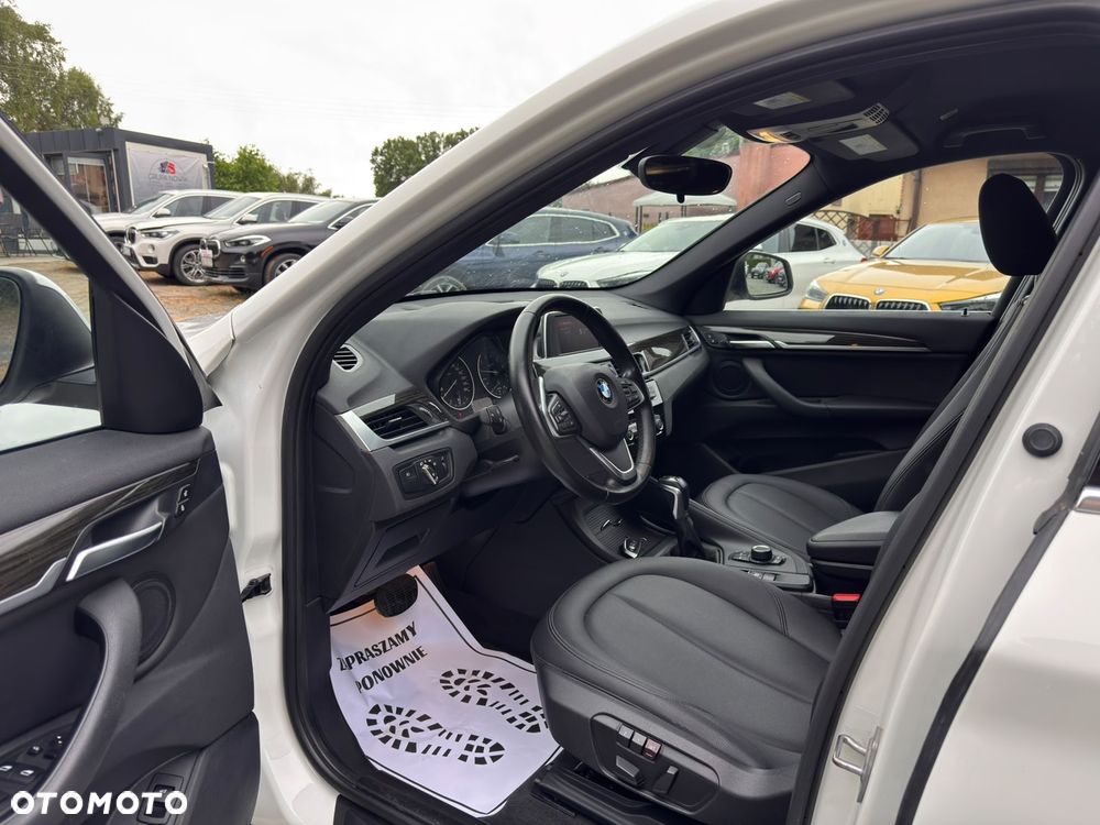 BMW X1 xDrive25i GPF Advantage - 17