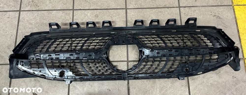 MERCEDES CLA W118 AMG GRILL ATRAPA KRATKA PRZÓD A1188880000 - 7