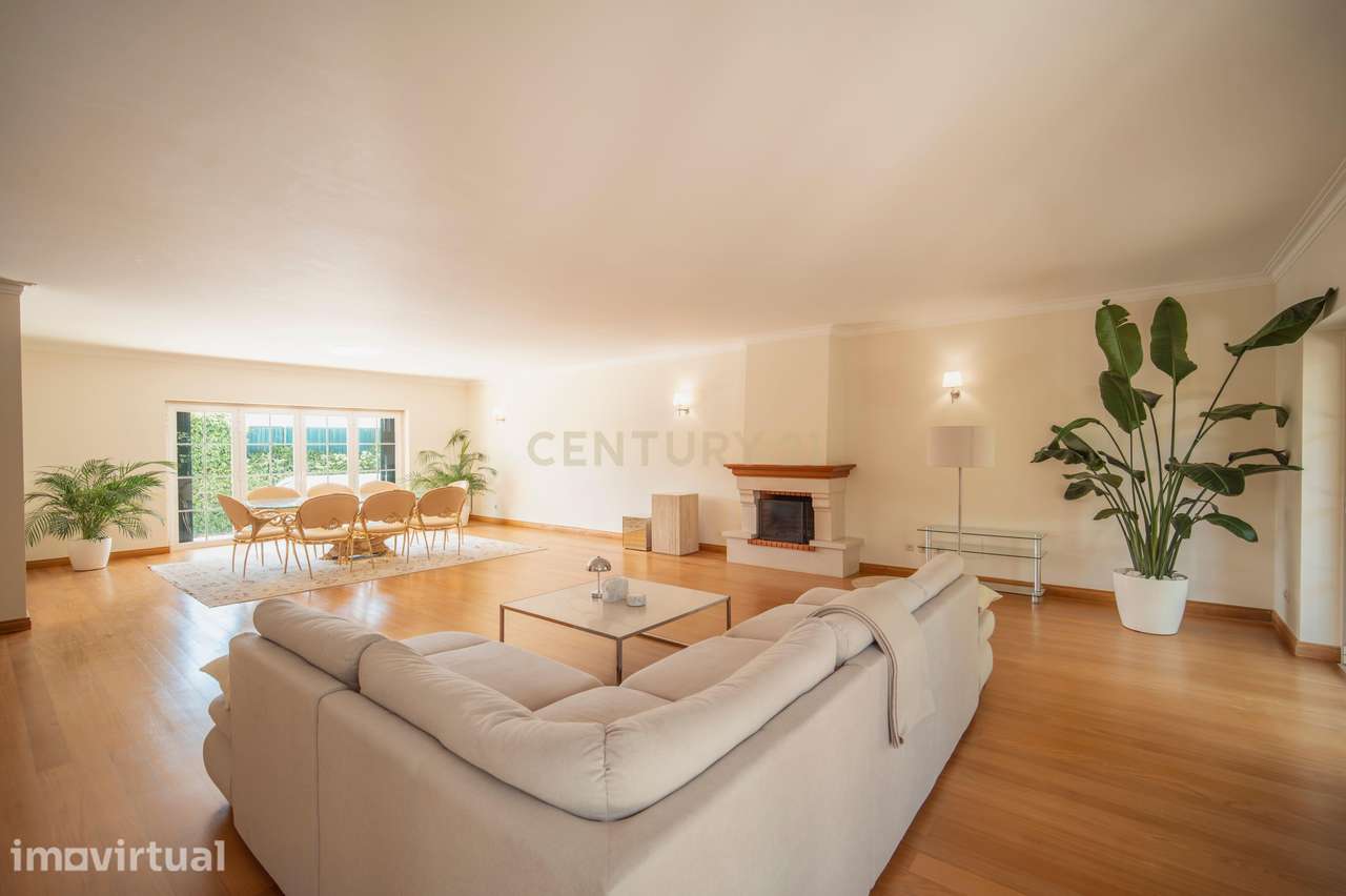 Moradia isolada na Areia , com 627 m2 de área total, piscina e jardim - Grande imagem: 3/45