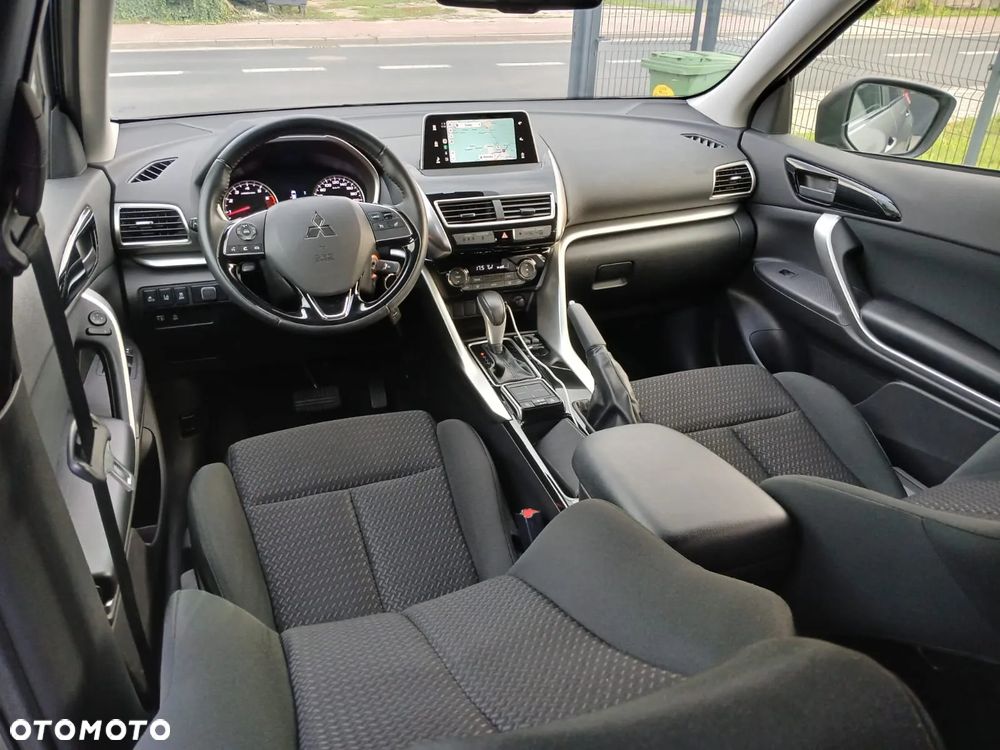 Mitsubishi Eclipse Cross 1.5 T Intense CVT - 33