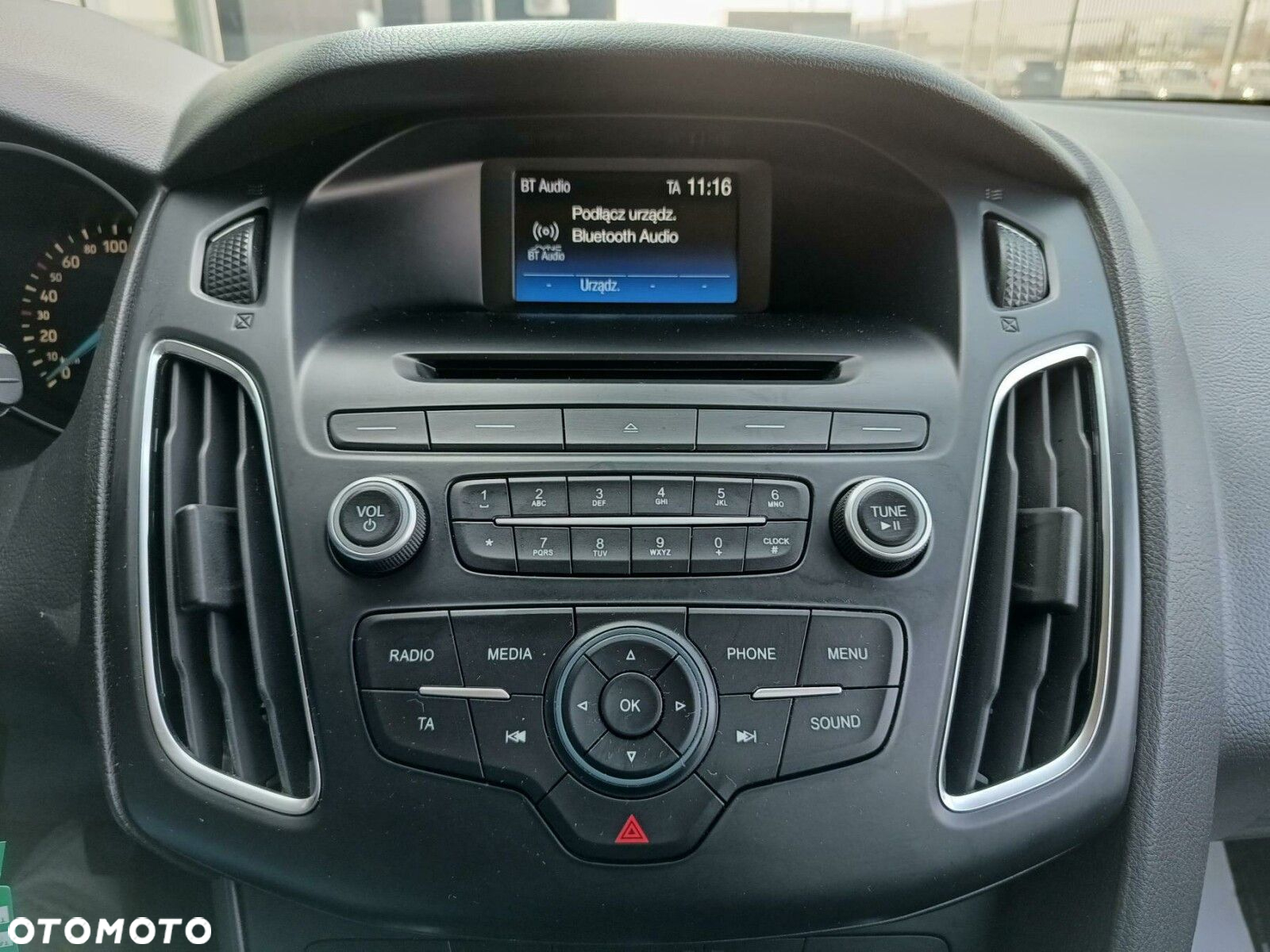 Ford Focus 1.5 EcoBoost Trend ASS - 17