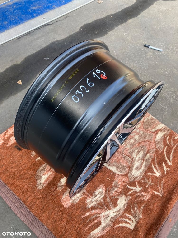 BMW X3 G01 X4 G02 V 5 G60 G 60 M pakiet M-pakiet ORYGINALNA ! felga aluminiowa 20 cali.   10 J x 20 10Jx20 5x112 5 x 112  ET46 is et 46 5A324E7   RONAL 4948 032619 - 15