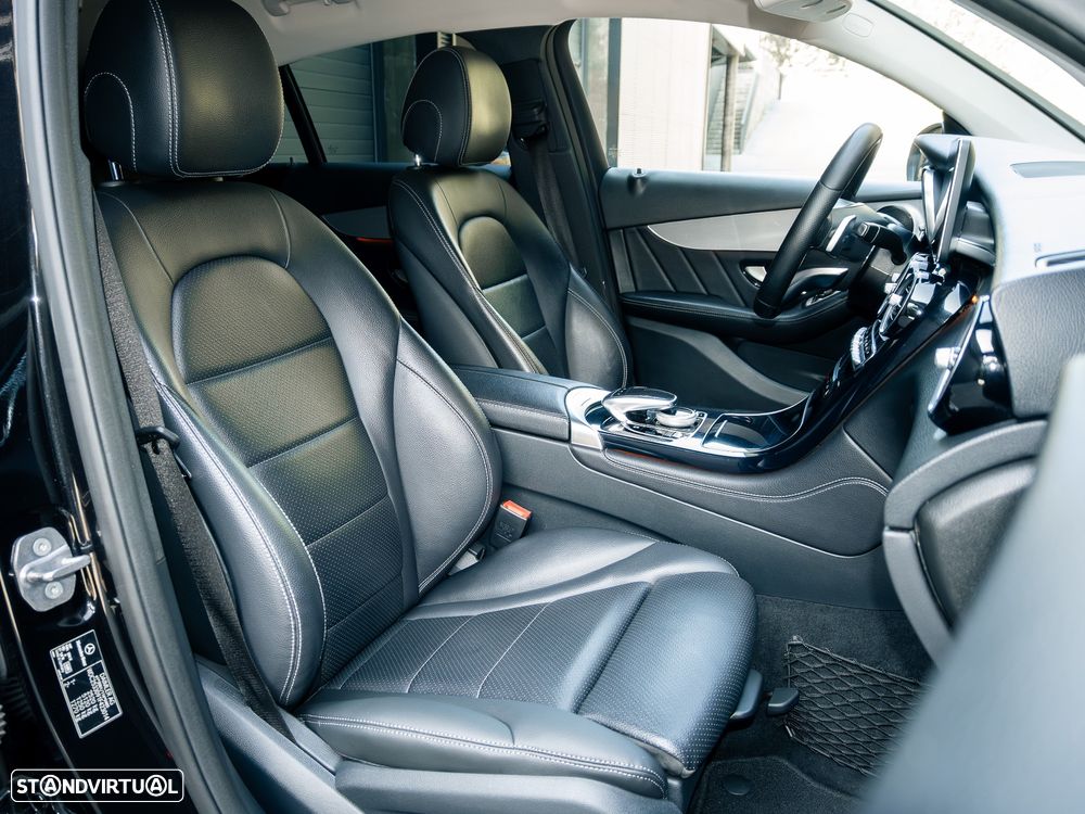 Mercedes-Benz GLC 250 d 4Matic 9G-TRONIC AMG Line - 20