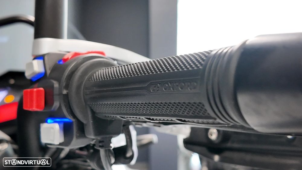 Benelli TRK 502 X - 8