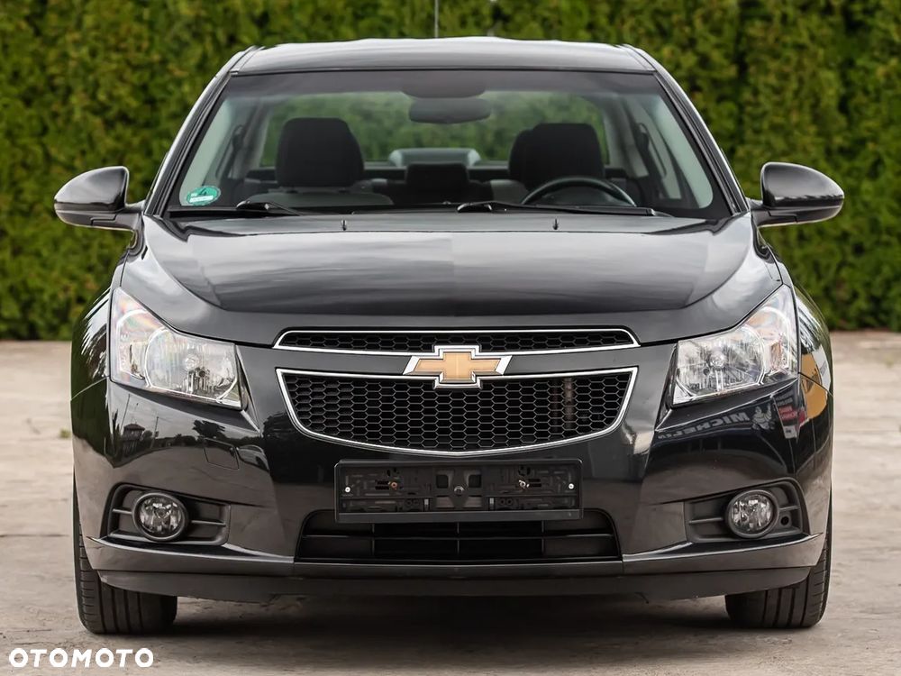 Chevrolet Cruze 1.6 - 4